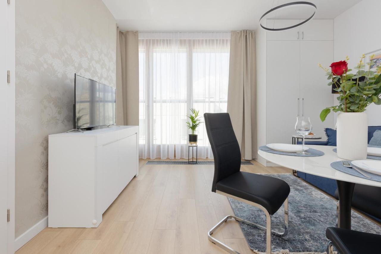Warszawa Srodmiescie Bonifraterska Apartments By Noclegi Renters מראה חיצוני תמונה